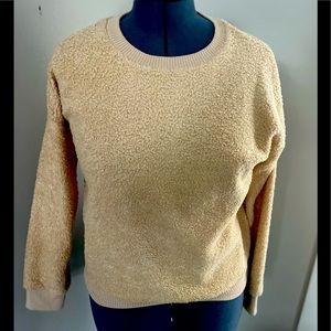 Cozy Vanilla Nubby sweater Medium